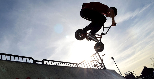 Win a Rocker Mini BMX or District V4 Base Stunt Scooter