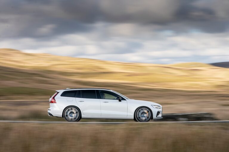 Volvo V60 T8 AWD Polestar Engineered Review