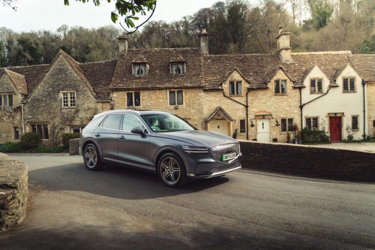 New Genesis Electrified GV70