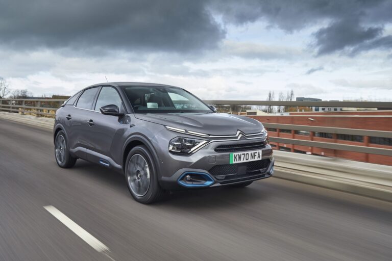 New Citroën C4 and New ë-C4