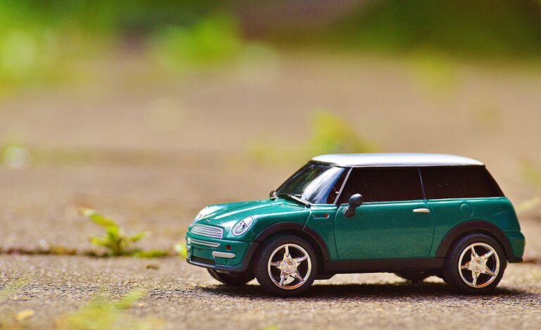Best time to save money on your car insurance renewal