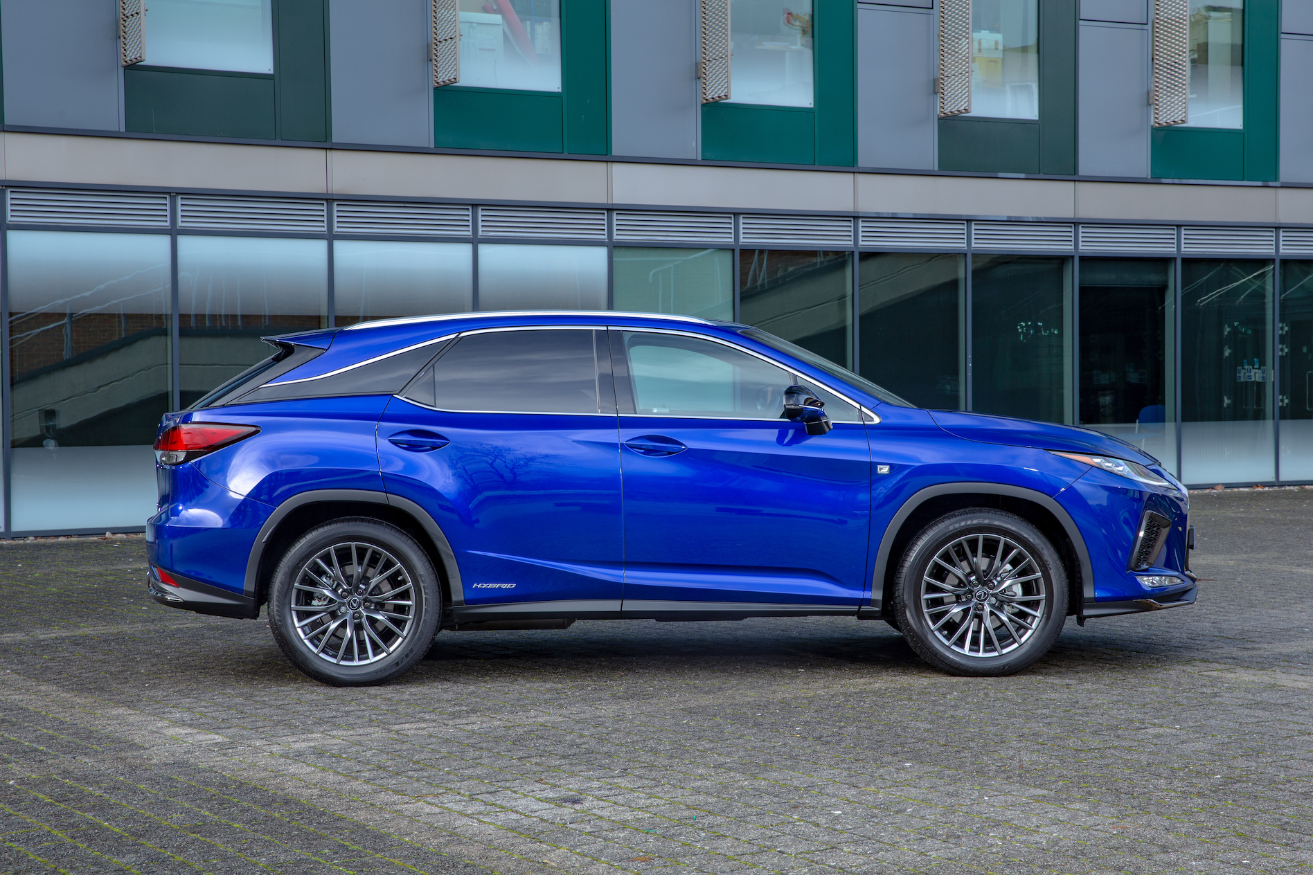 New Lexus RX 450h Review