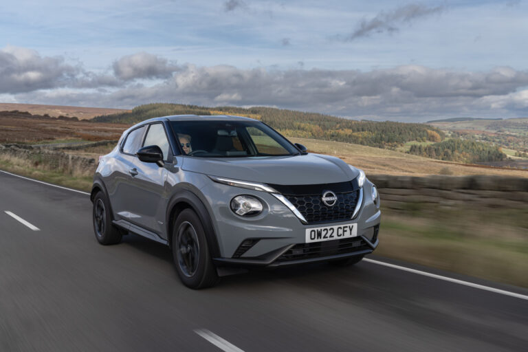 Nissan Juke Hybrid Review