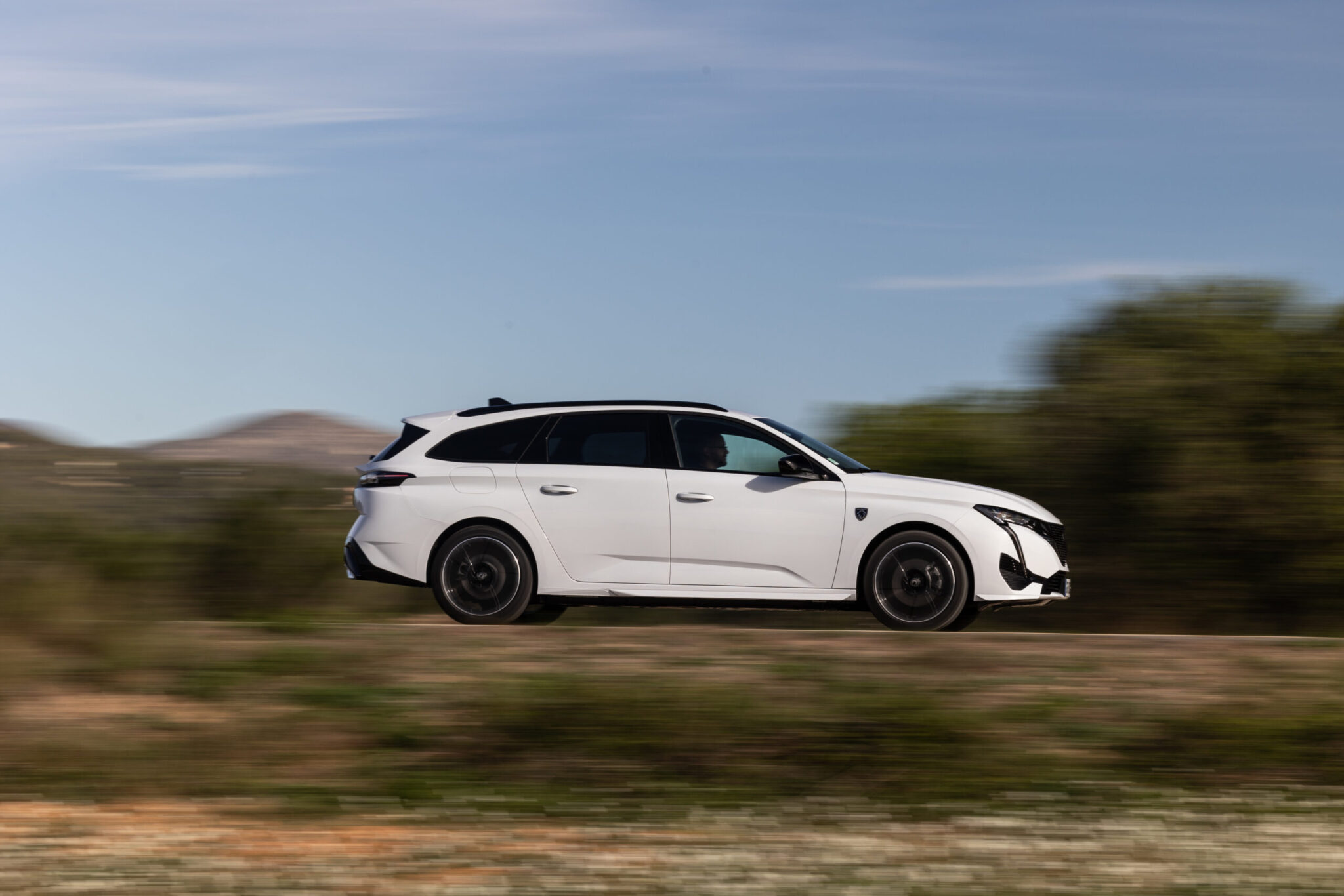 Peugeot E-308 SW Review