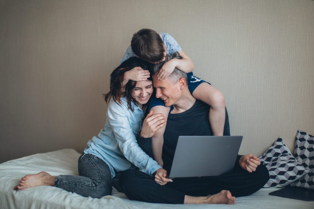 4 tips for balancing building your start-up and family