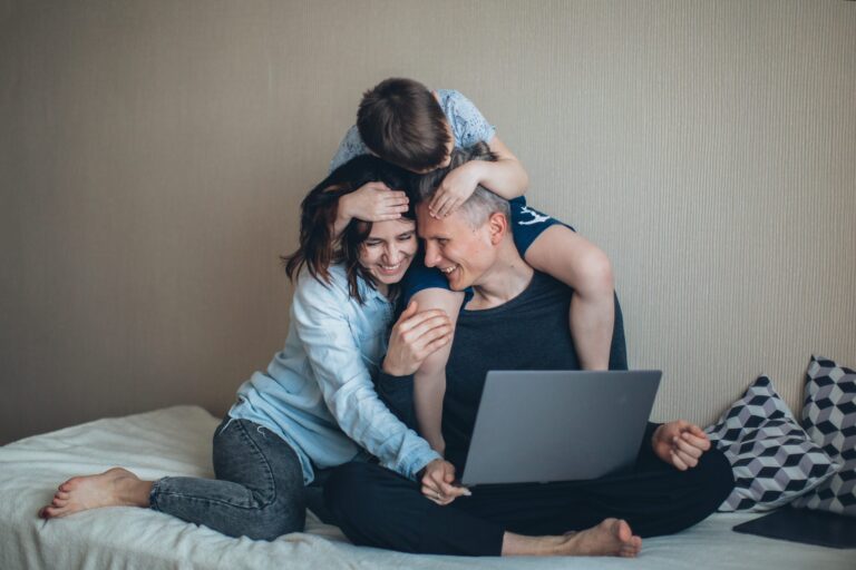 4 tips for balancing building your start-up and family