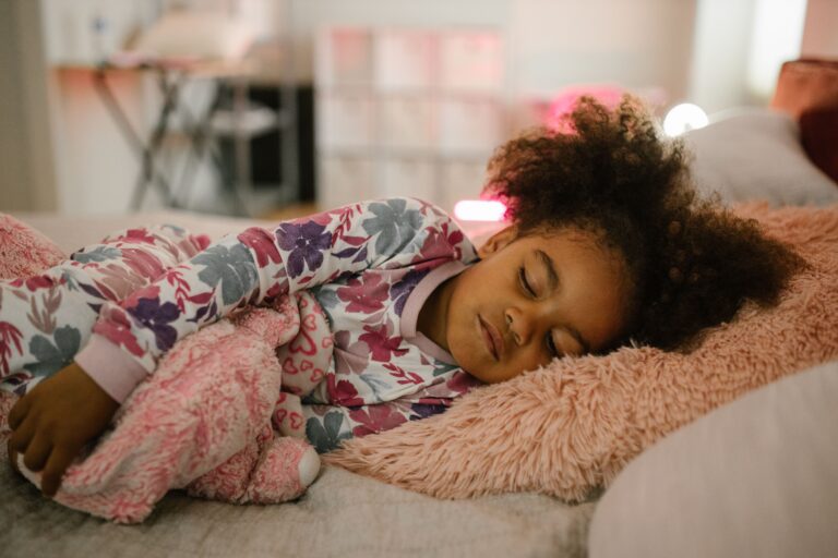 Bedroom Mistakes That Make Family Sleep Harder 