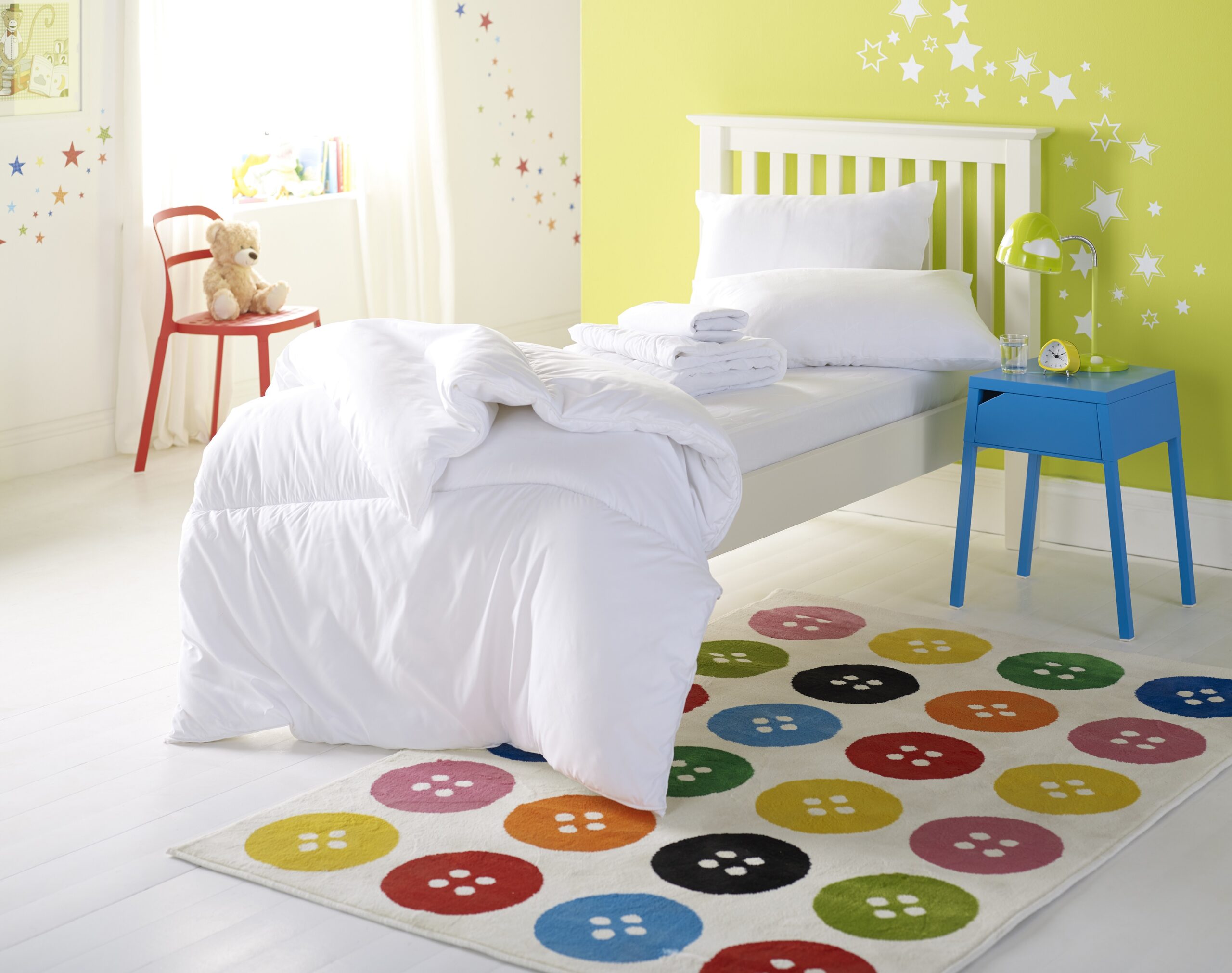 Moving your toddler to a bed: 4 essential items