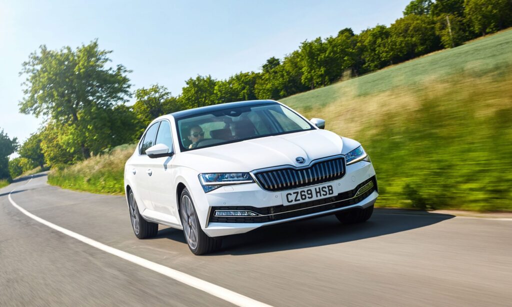 Skoda Superb 1.4 TSI iV review