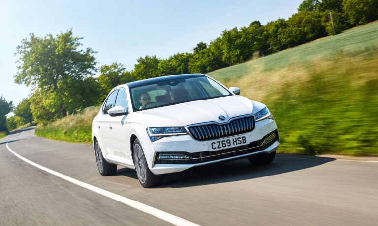 Skoda Superb 1.4 TSI iV review
