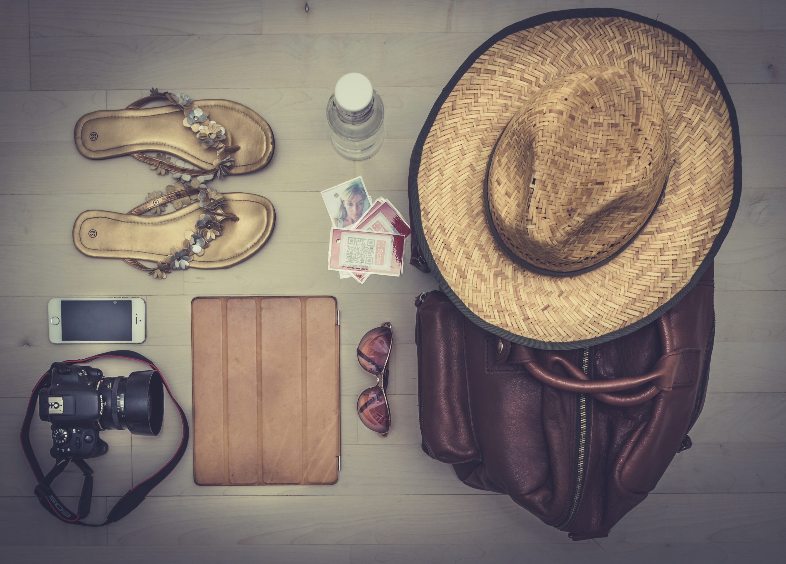 THE HASSLE-FREE WAY TO PACK YOUR CAR FOR A HOLIDAY