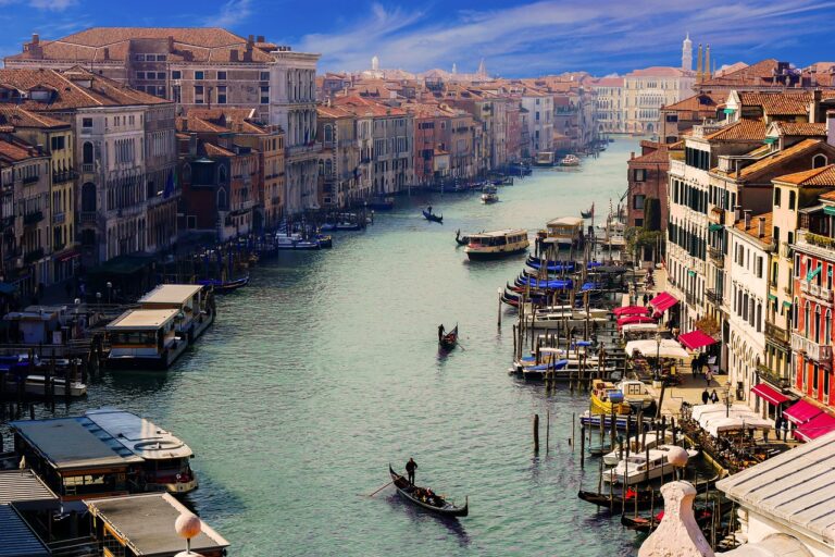 Unveiling the Romance of Venice
