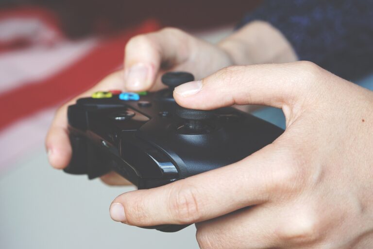 Safe Gaming This Christmas