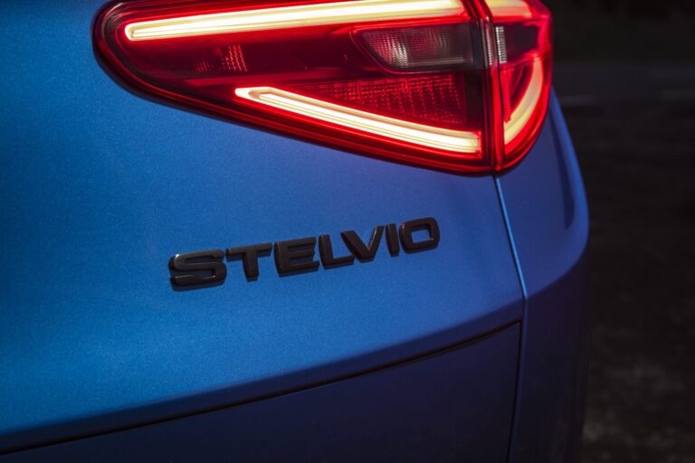 Alfa Romeo Stelvio Lusso Review