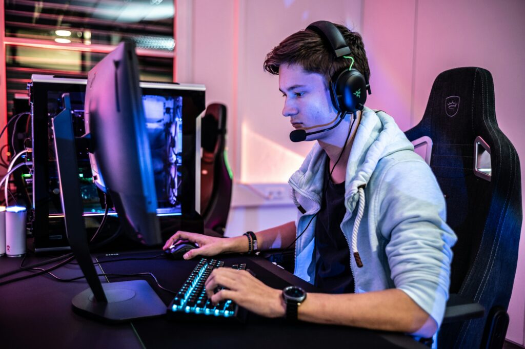 teenager-gaming-autumn-reset