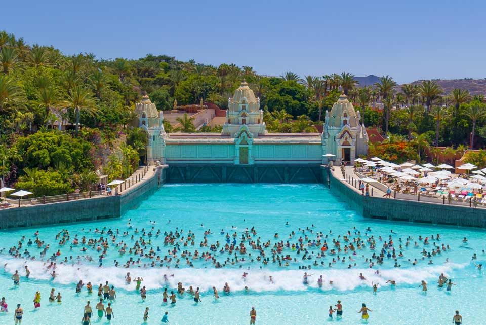 siam-park-tenerife-hot-in-autumn